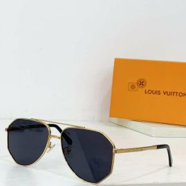 Picture of LV Sunglasses _SKUfw55596464fw